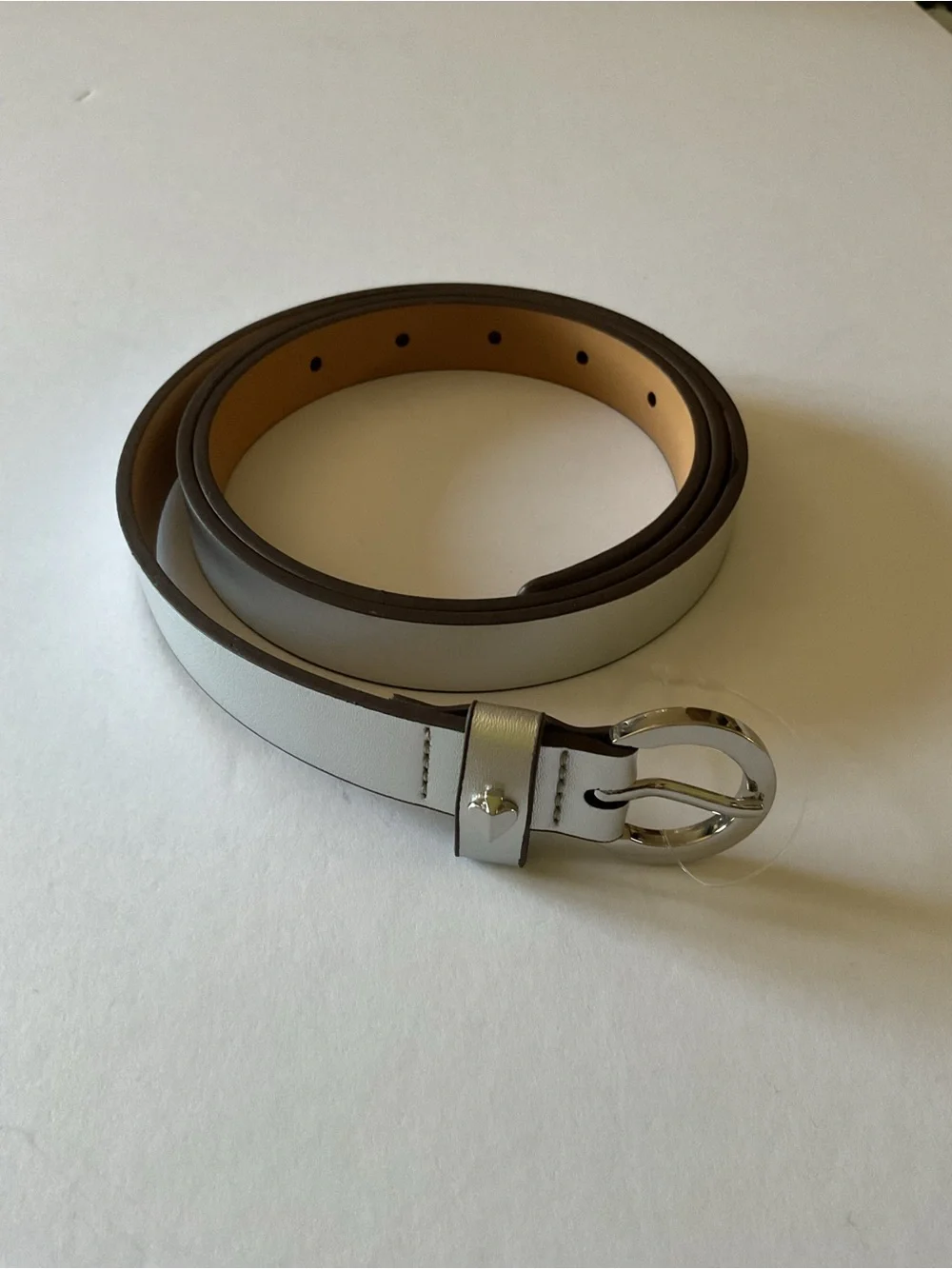 KATE SPADE WOMENS LEATHER BELT SILVER METALLIC SILVER ROUND BUCKLE SIZE XL NWOT